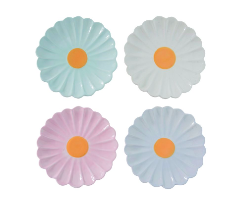 Dol Scalloped Flower Treat Plate