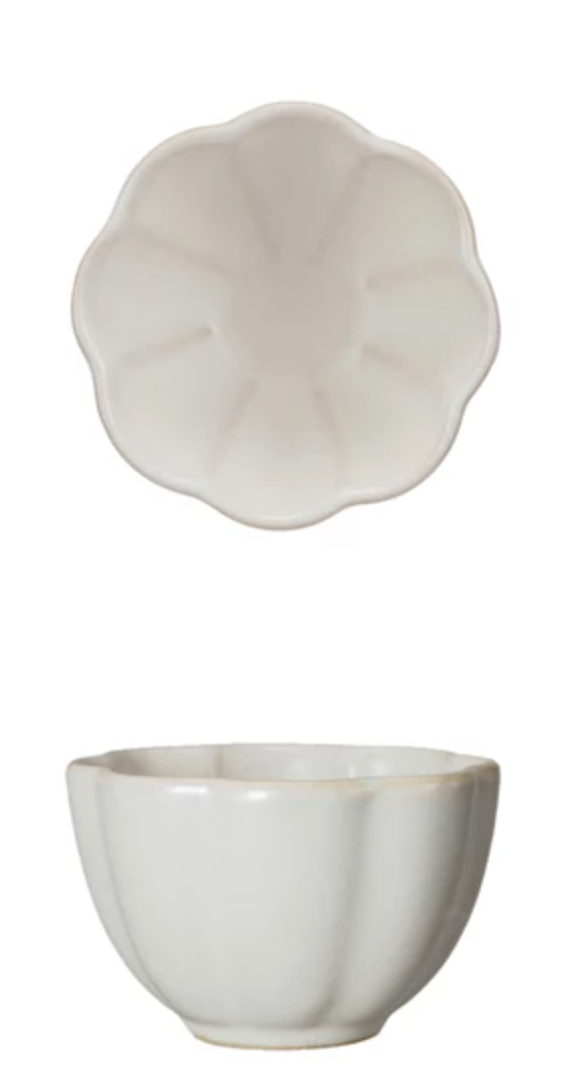 Stoneware Flower Shaped Bowl