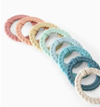 Bitzy Bespoke Itzy Rings™ Linking Ring Set Rainbow