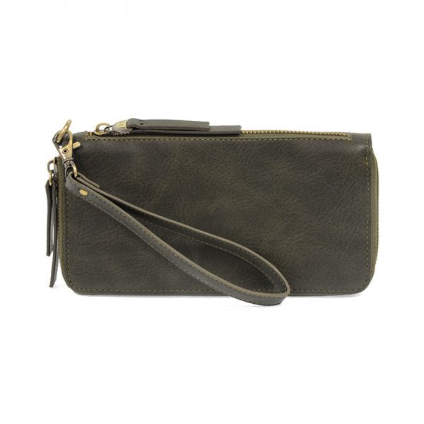 Chloe Zip Around Wallet Wristlet